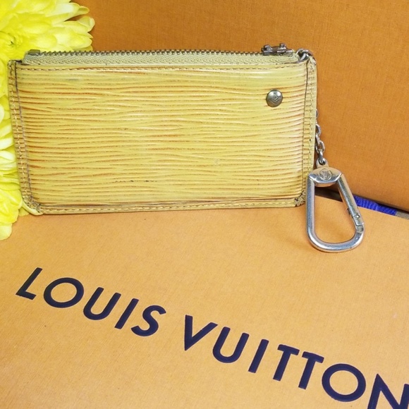 Authentic Louis Vuitton coin pouch card holder - Picture 2 of 7